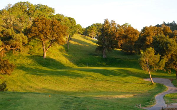 Chalk Mountain Golf Course Image Thumbnail