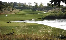 The Oaks Club at Valencia Image Thumbnail