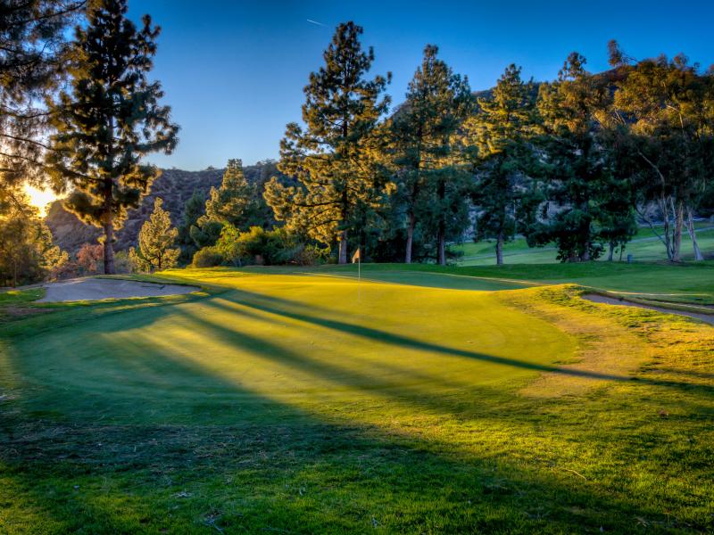 De Bell Golf Club SCGA